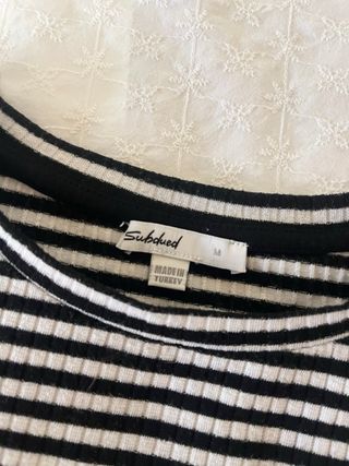 Camiseta de rayas marineras Subdued