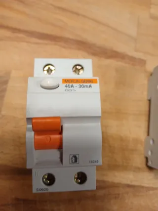 Diferencial Merlin Gerin 40A 30mA 230V
