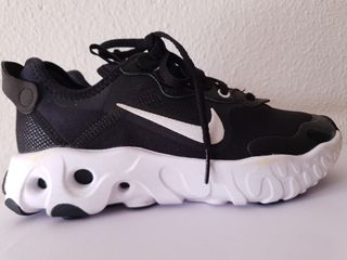 Nike React Art3mis Negro/Blanco