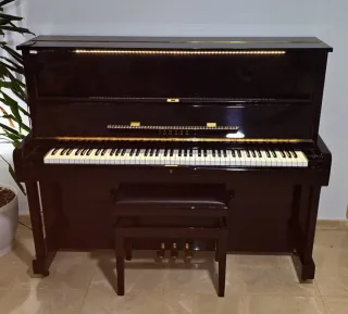 Piano Acústico Yamaha U1