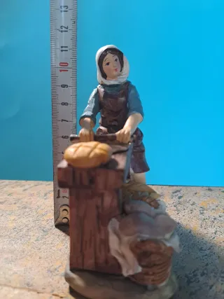 Figura Belén Mujer Panadera