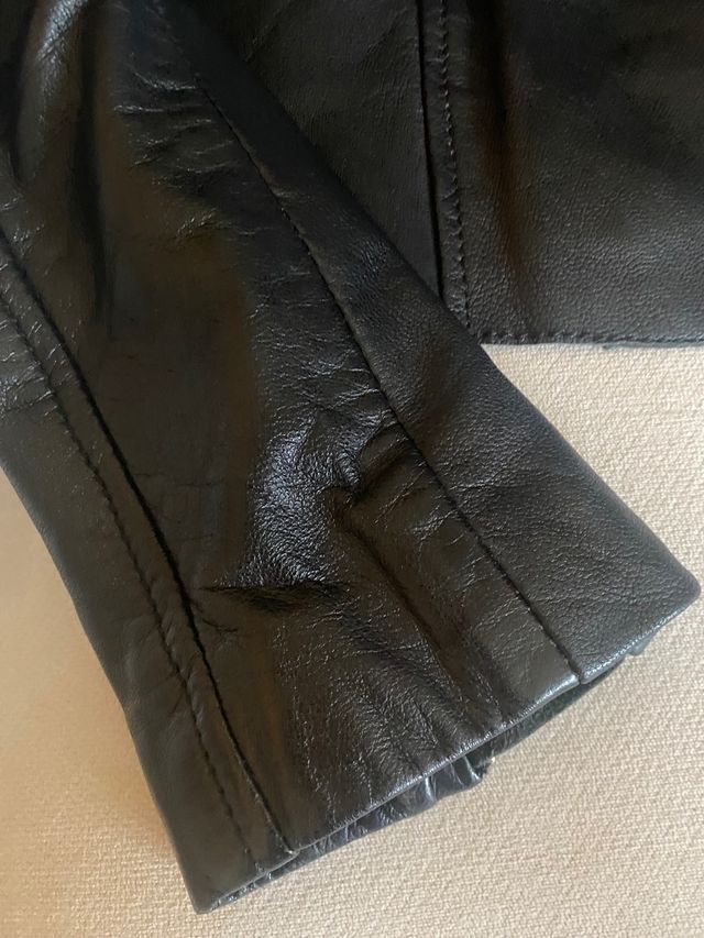 Chaqueta de cuero Mango.