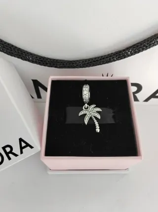 Charm Palmera Pandora Plata