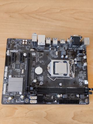 PLACA BASE GIGABYTE  GA-H81M-S2H LGA1150