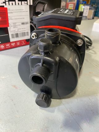 Bomba de jardín Einhell GC-GP 6538