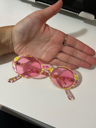 Gafas de sol de niña de Barbie rosas con flores