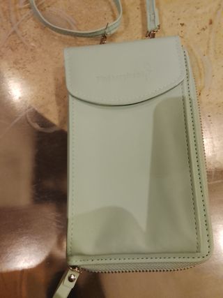 Bolso móvil y monedero verde