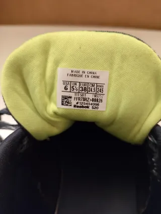 Zapatillas Reebok niño buen estado