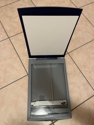 Scanner Canon CanoScan N670U