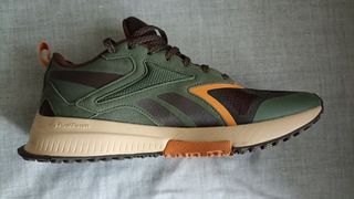 Zapatillas Reebok Verdes y Marrones