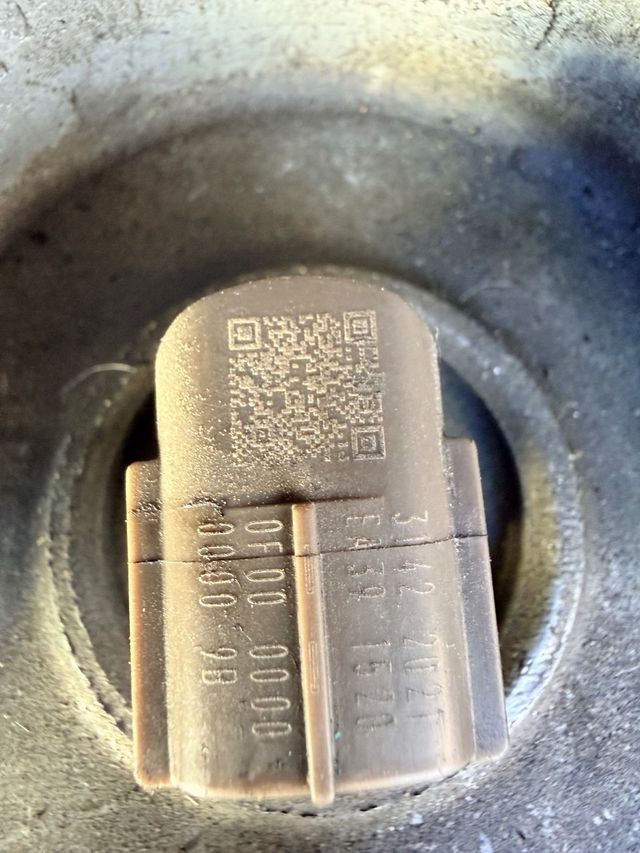 Toyota Avensis 2.2 D Averiado (2008)