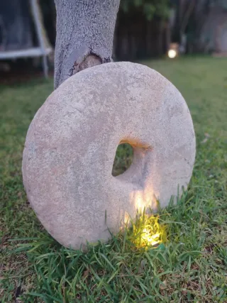 Piedra de molino antigua