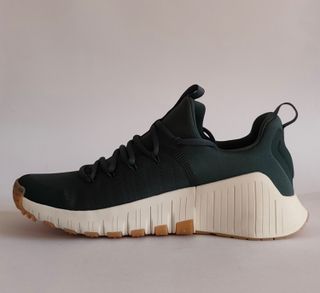 T40 - W Nike Free Metcon 6 - vintage green