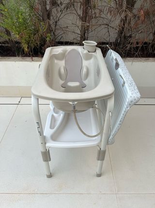 Bañera y cambiador bebé