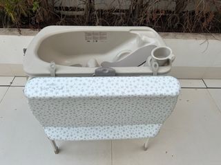 Bañera y cambiador bebé