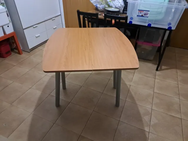 Mesa plegable madera y metal