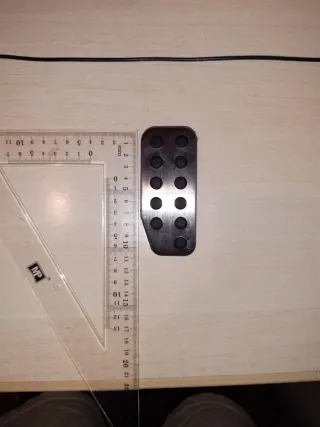 Pedales de aluminio para coche
