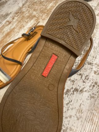 Sandalias Pikolinos