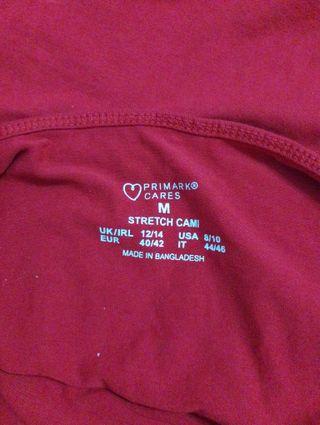 Camiseta de tirantes roja
