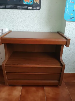 Mueble auxiliar madera con ruedas