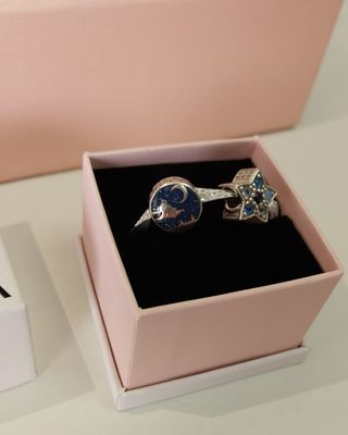 Lote 2 charms Pandora Disney Aladdin y estrella.