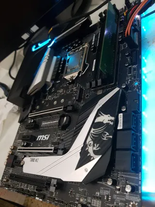 Placa Base MSI Gaming mas tarjeta gráfica 4g Gamin