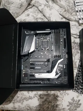 Placa Base MSI Gaming mas tarjeta gráfica 4g Gamin