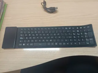 Teclado Bluetooth Negro Nuevo
