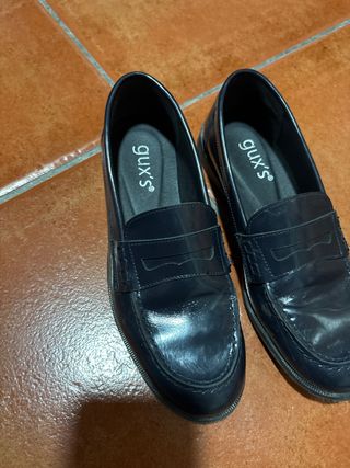 Scarpe castigliane blu marino firmate Gux