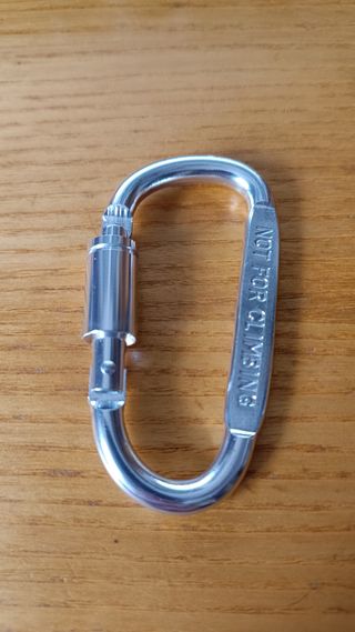 Mosquetón de aluminio con cierre de rosca