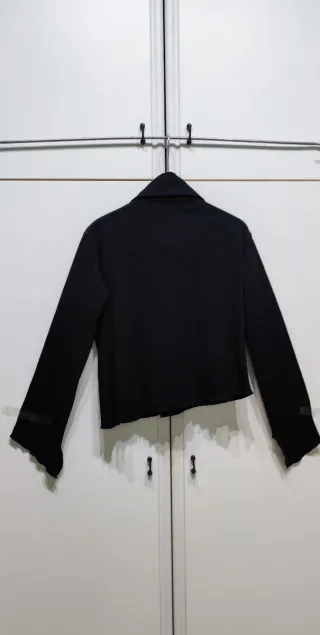 Camicia crop nera taglia S