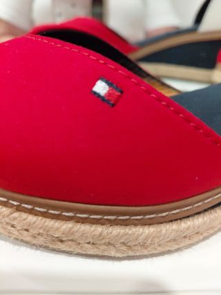 Sandalias "Tommy Hilfiger" Talla 38