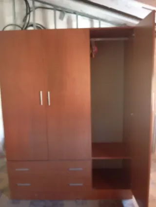 Armario 3 puertas madera  laminada ámbar satinado
