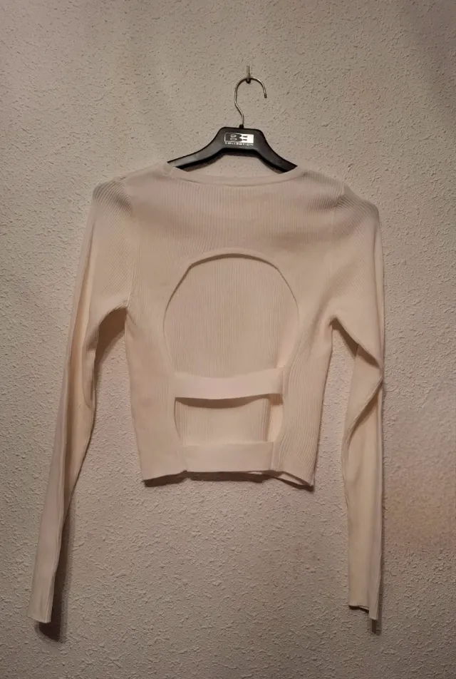 Jersey blanco manga larga espalda descubierta