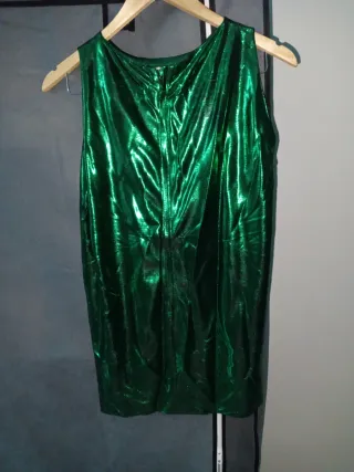 Vestido verde brillante