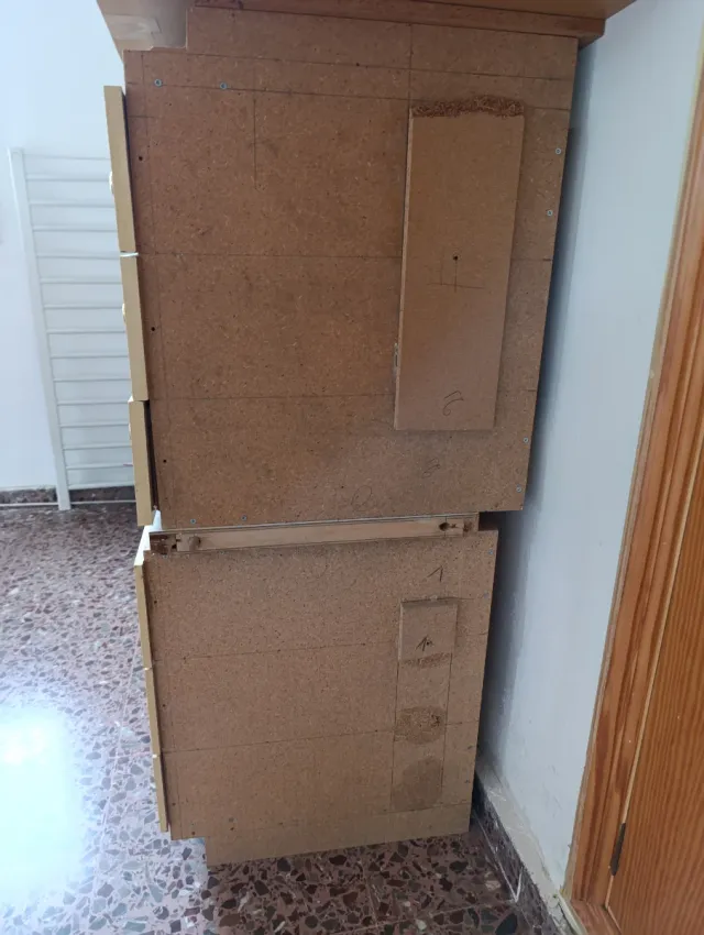 Cajoneras de madera y metal