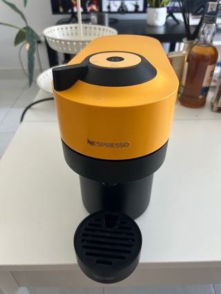 Cafetera Nespresso De'Longhi Vertuo Pop