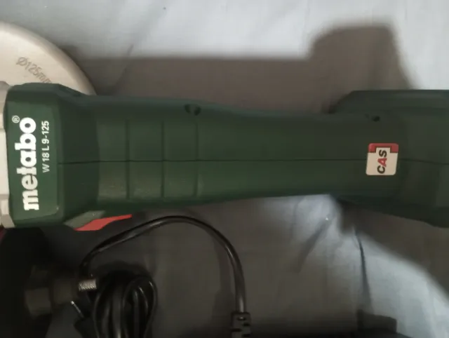 Amoladora Metabo W 18 L 9-125 + Batería 5.2ah+ Car