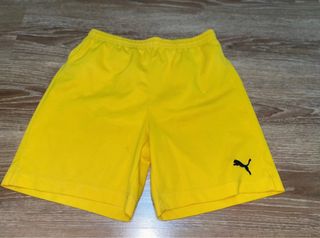 calzonas Puma amarillas