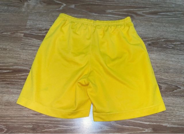 calzonas Puma amarillas