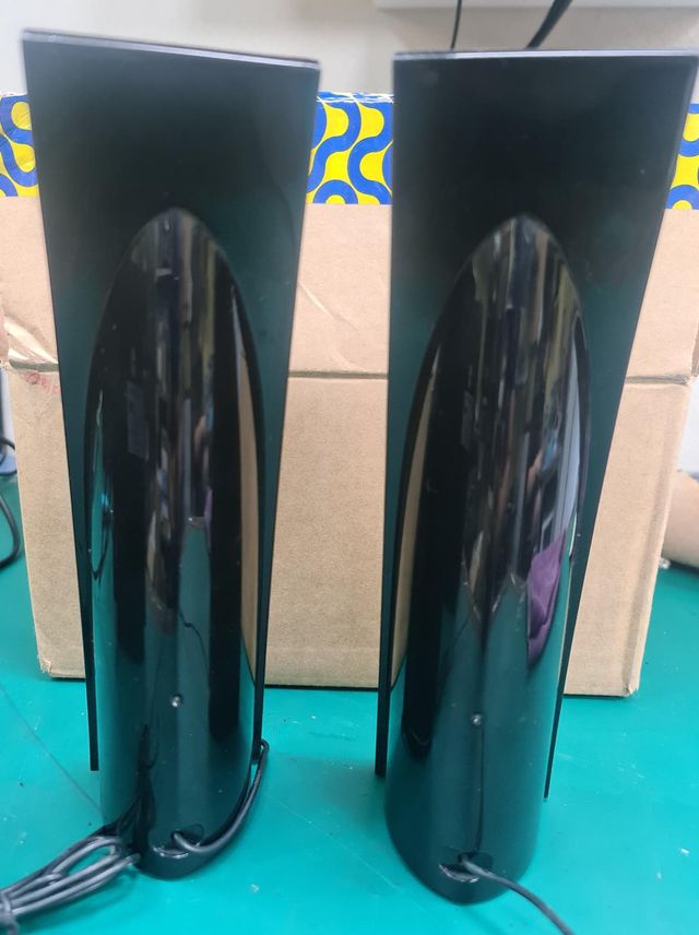 Altavoces Hercules 2.1 8W