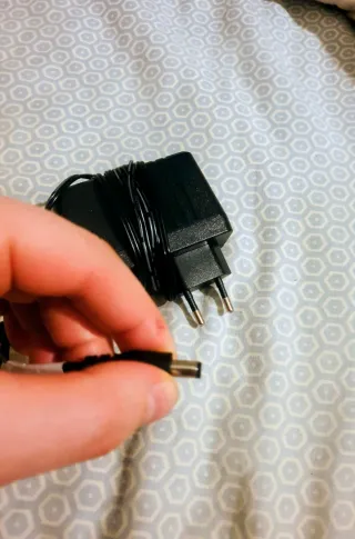 Adaptador de corriente router Livebox