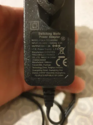 Adaptador de corriente router Livebox