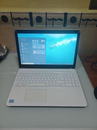 ORDENADOR PORTATIL SONY