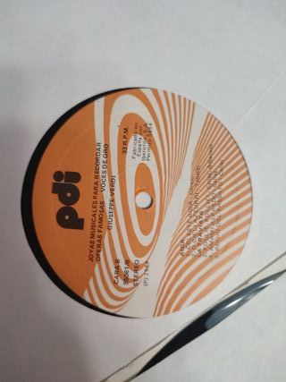 LP Operas Famosas Voces de Oro