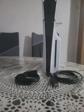 PlayStation 5 Slim Disco Blanca