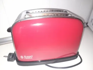 Tostador Rojo Russell Hobbs