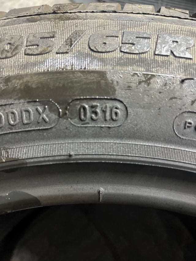 Michelin Agilis 205/65 R16C 103T