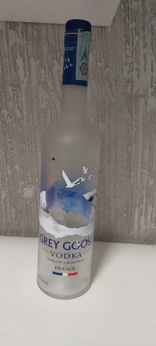 Bottiglia vuota Grey Goose Vodka