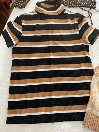 Jersey de cuello alto a rayas